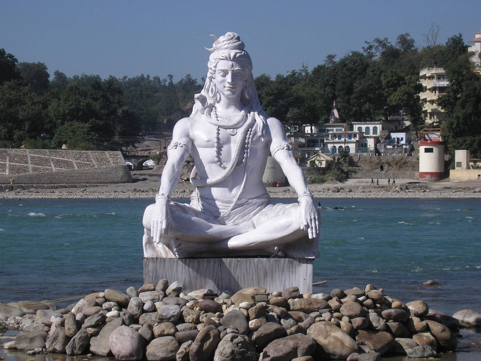 Estatua3d De Shiva En Rishikesh Bholenath Fondo de pantalla