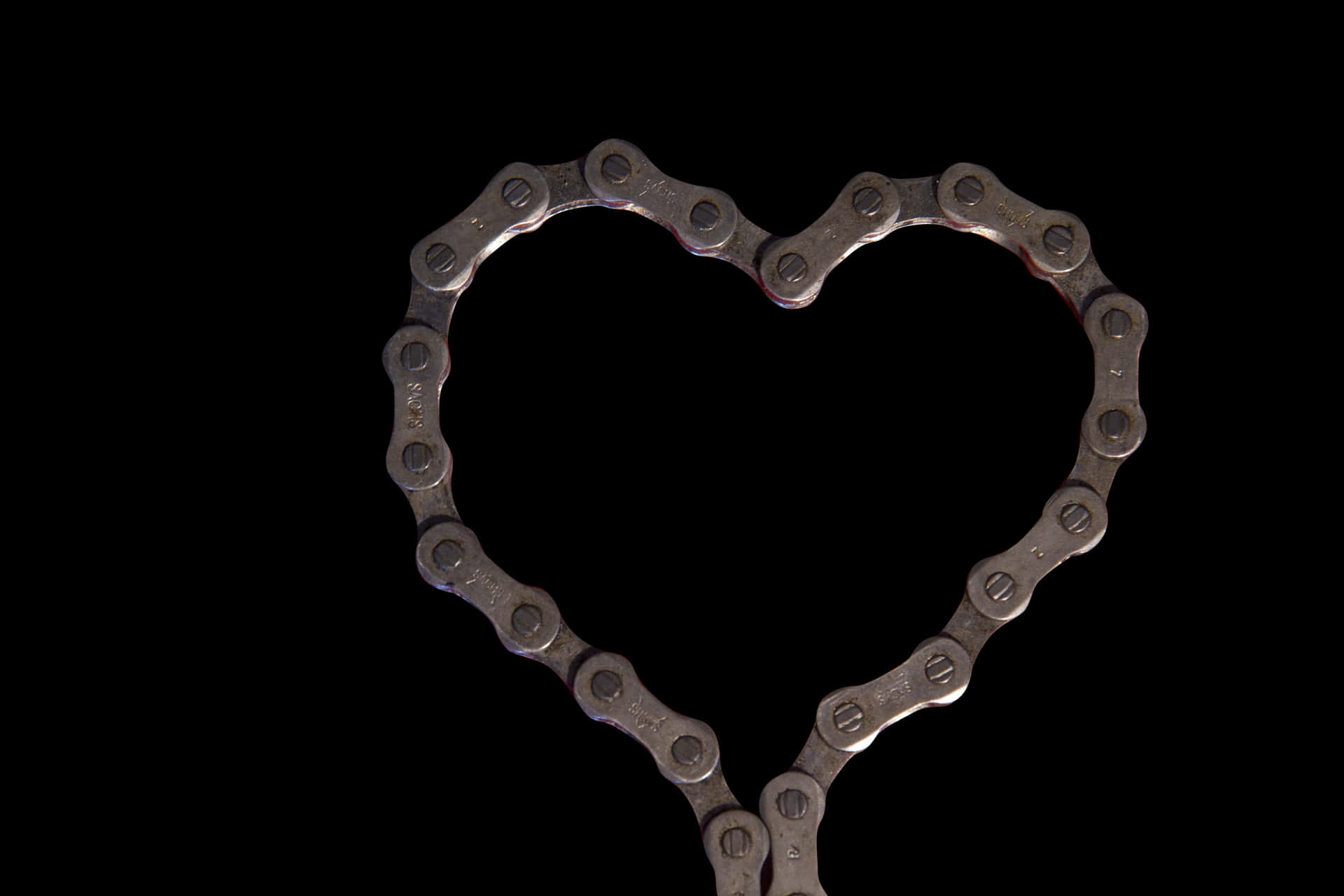 Bicycle Chain Heart Shaped Silhouette PNG