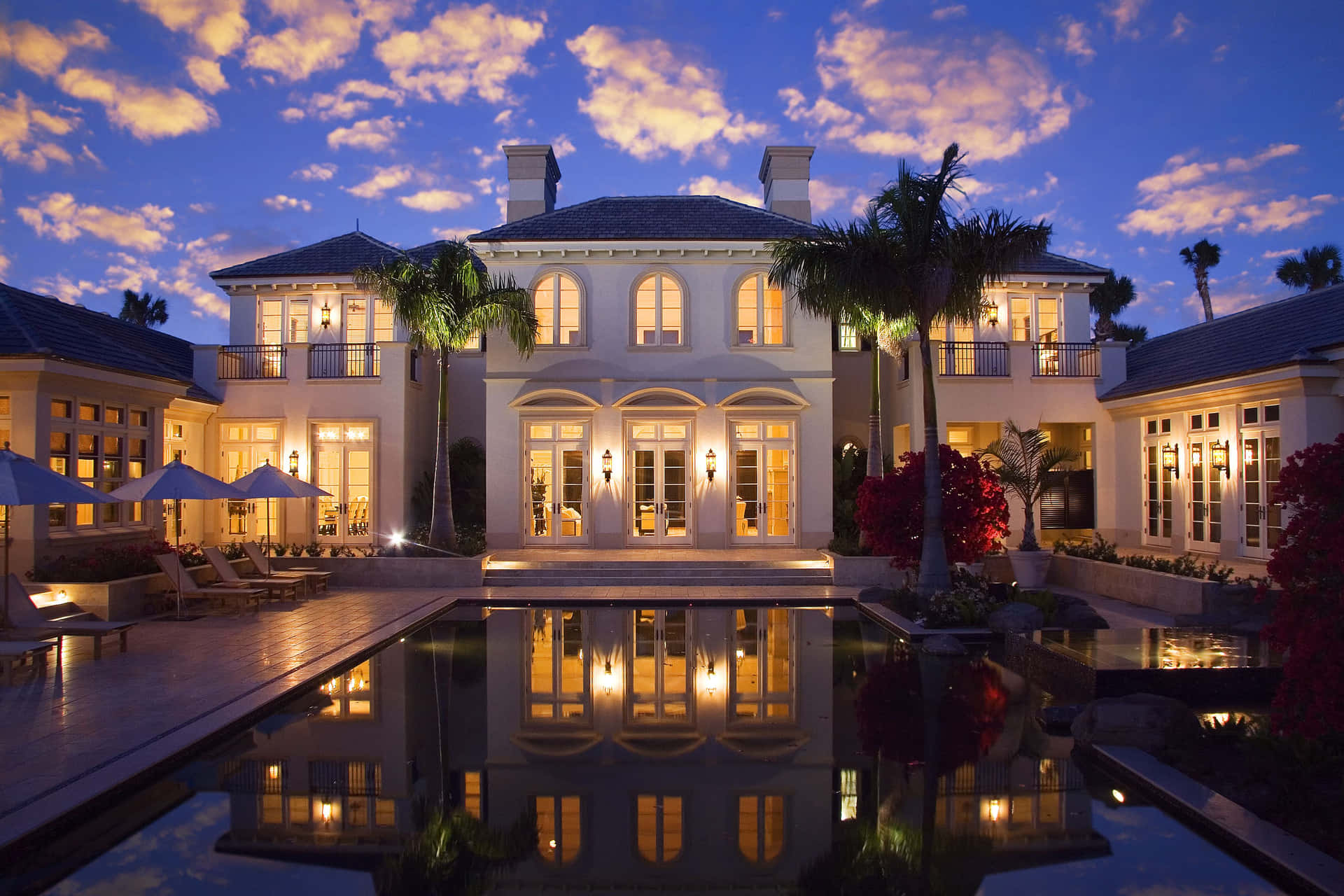 Luxury Living in the Big House