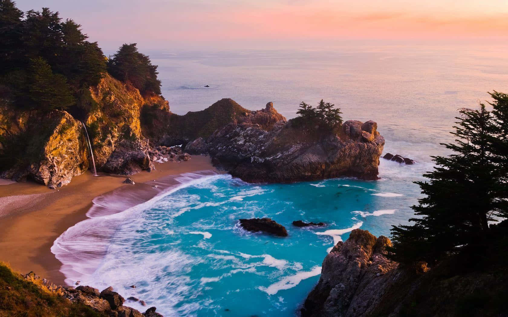 The Pacific Coast's Iconic Big Sur