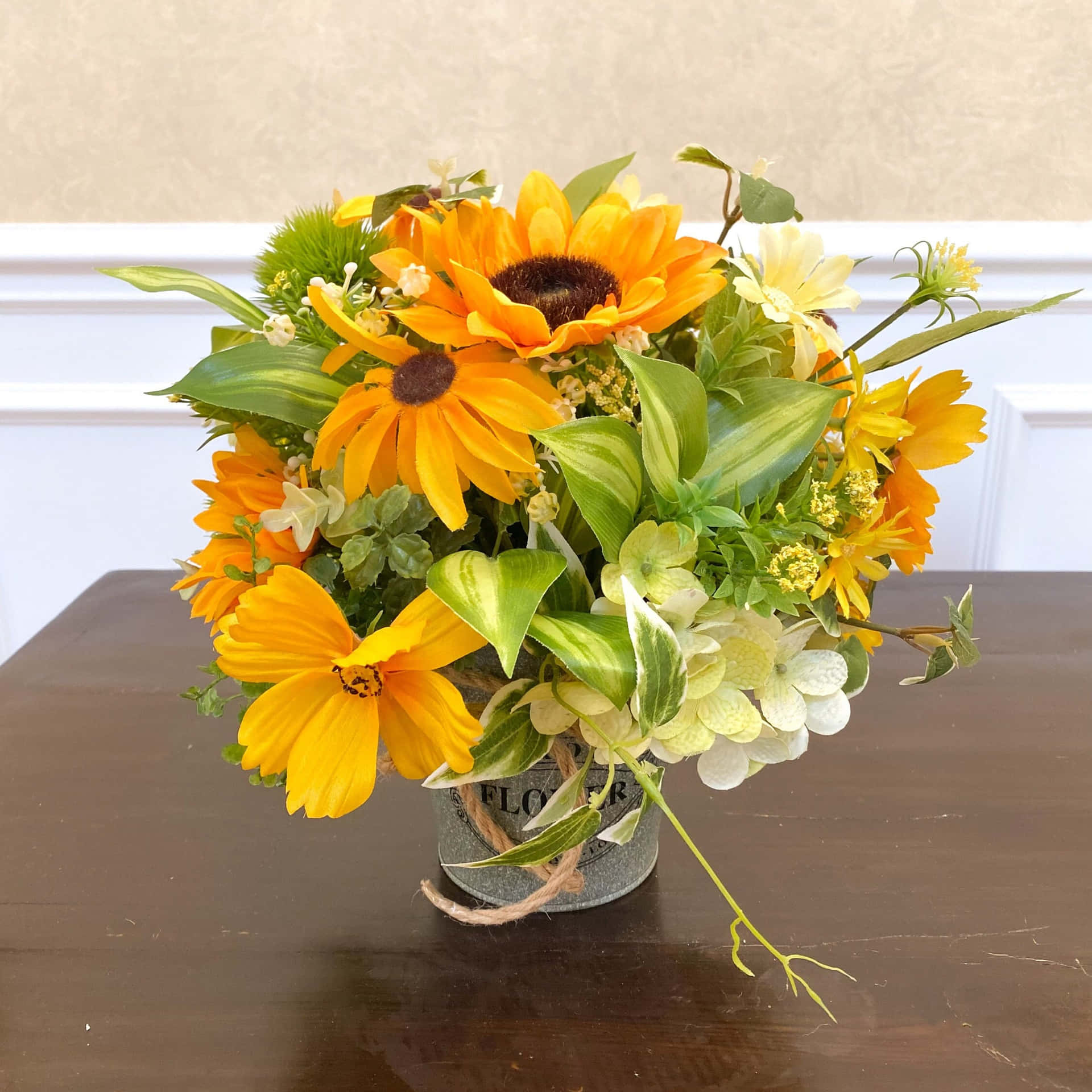 Sonnenblumenin Einer Vase Bild