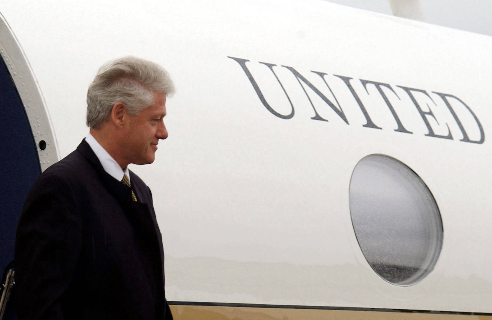 Paisajede Air Force One De Bill Clinton Fondo de pantalla