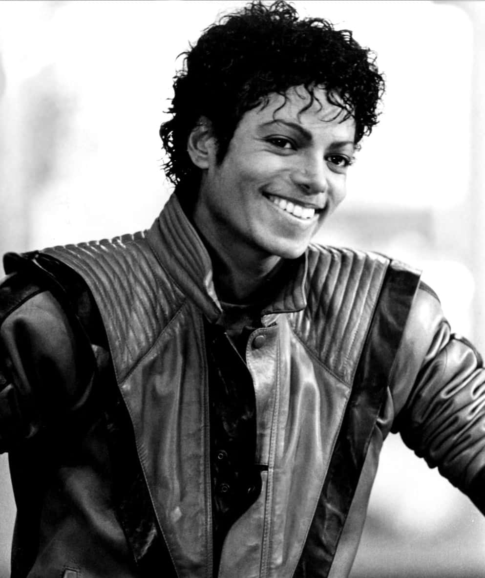 Disse funky tapet har Michael Jackson billeder.