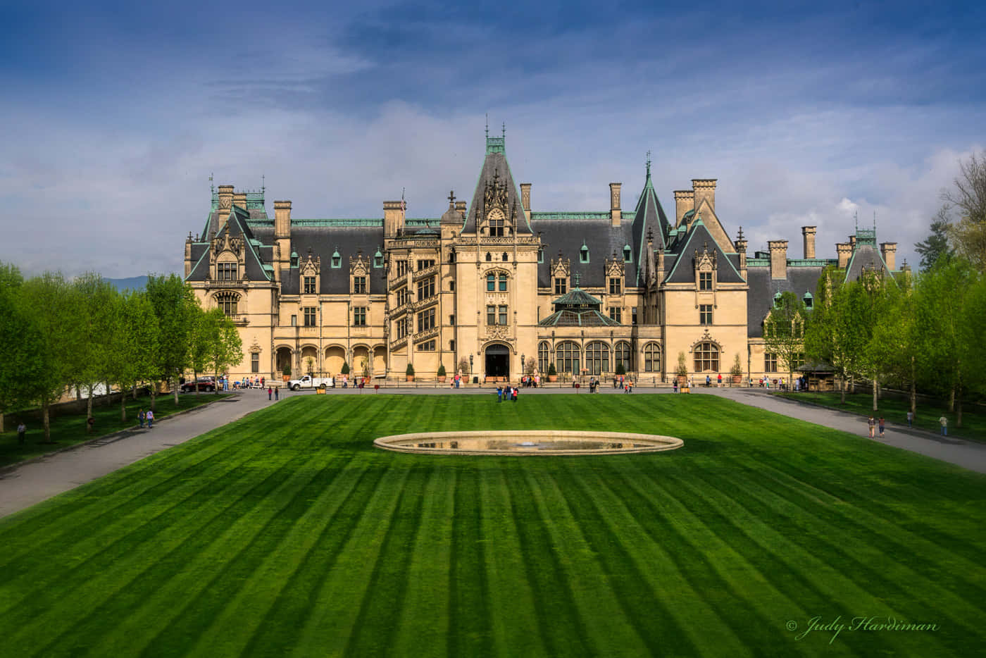 Experience history and charm at the luxurious Biltmore Estate