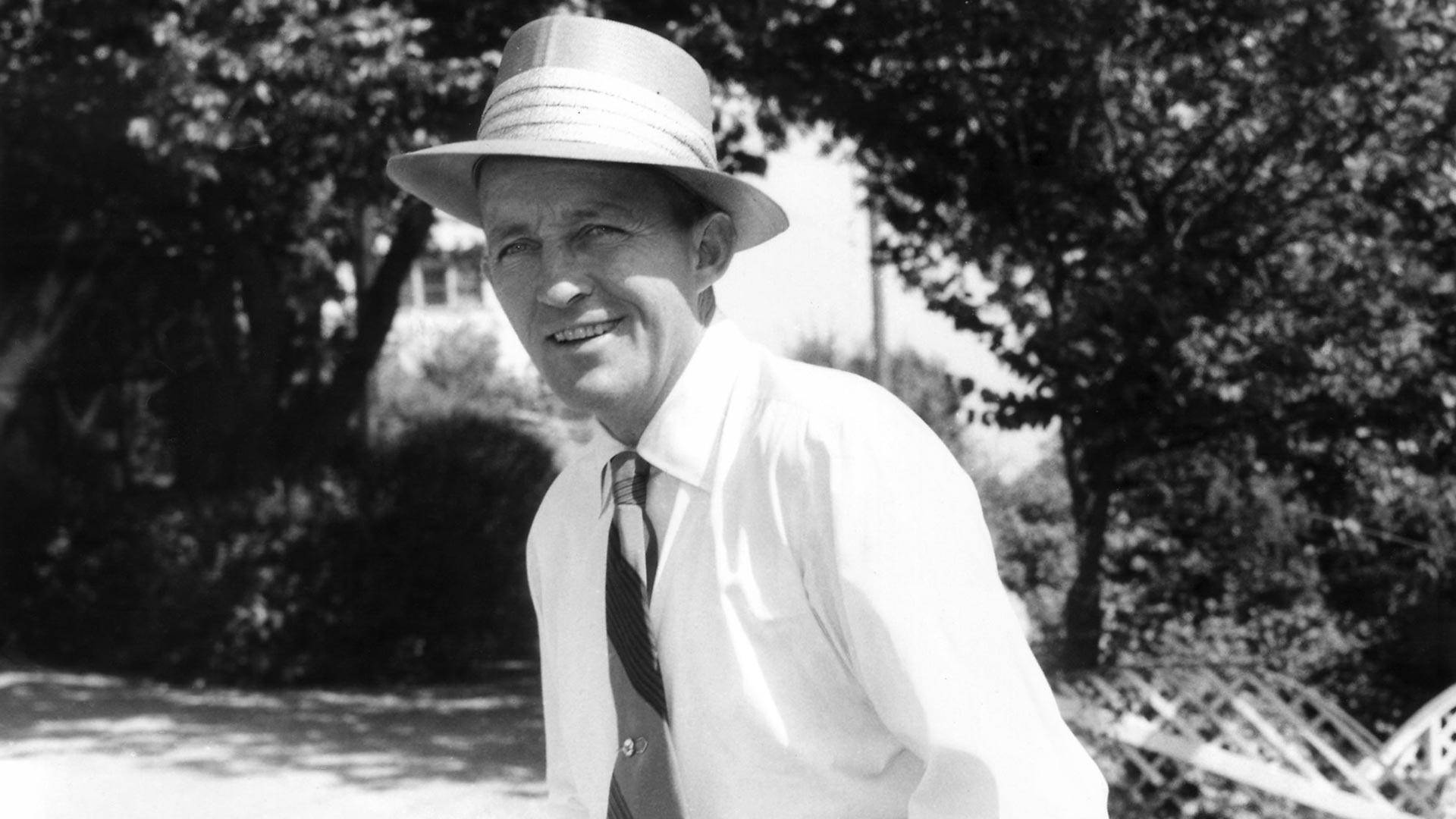 Bing Crosby With Necktie Wallpaper