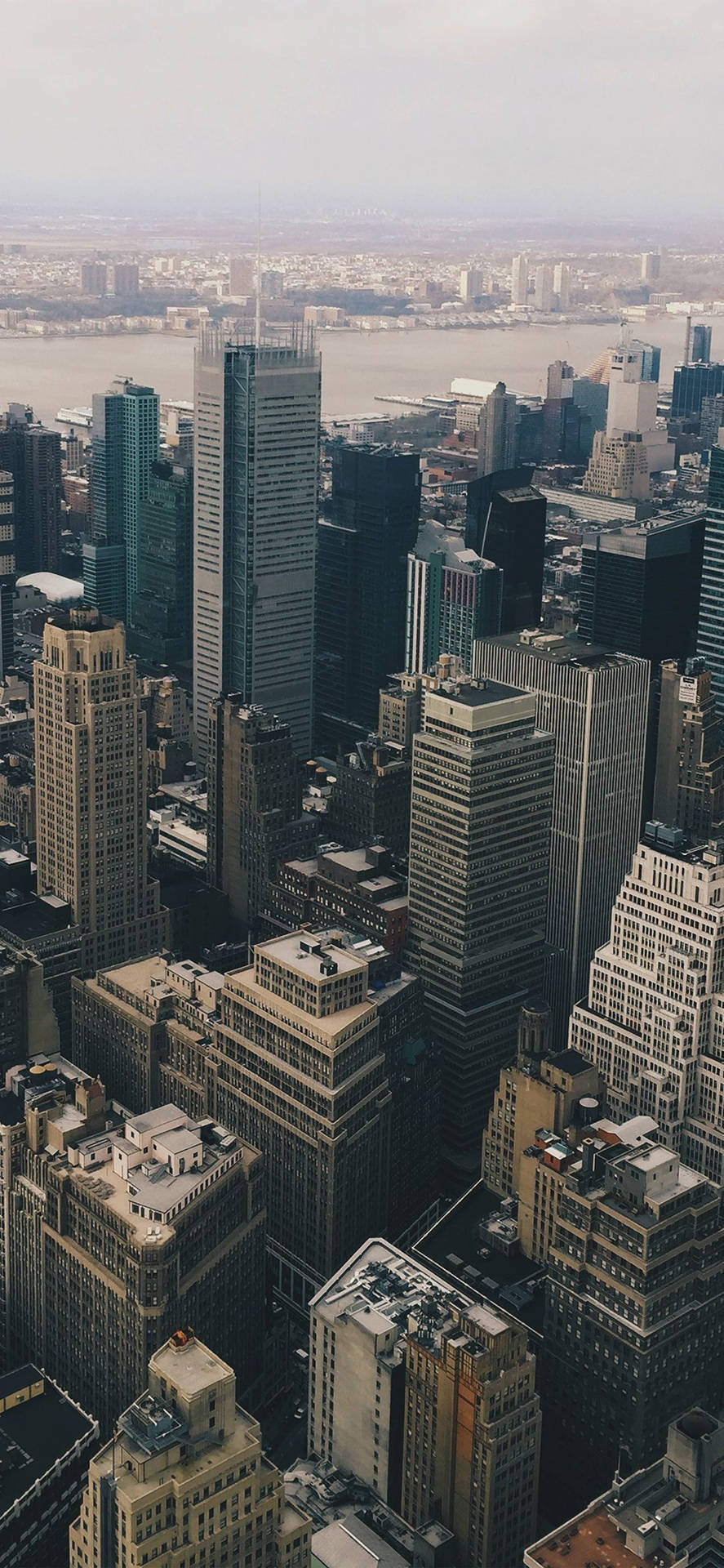 Bird's Eye View Of New York Skyline iPhone Tapet: Wallpaper