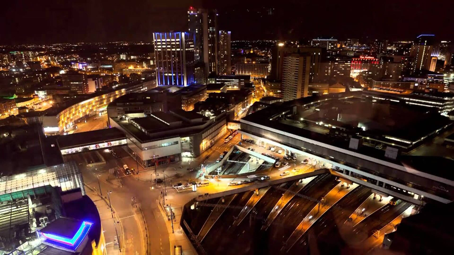 Birmingham City At Night Scene Wallpaper