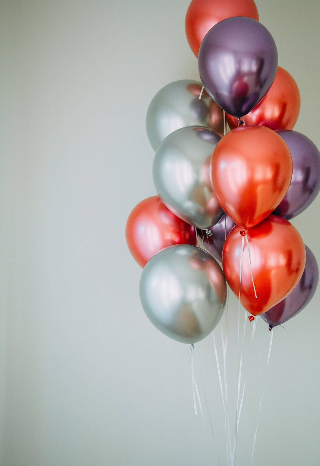 Birthday Floating Shiny Balloons Wallpaper
