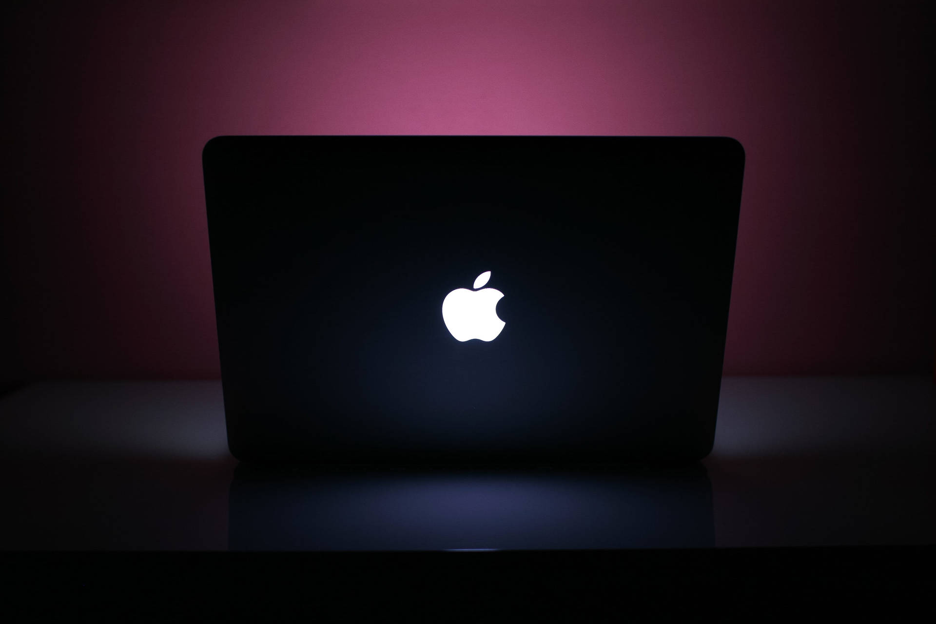 Black And Pink Aesthetic Macbook Laptop Wallpaper