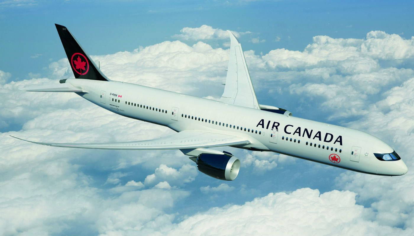 Svartvittflygplan Från Air Canada. Wallpaper