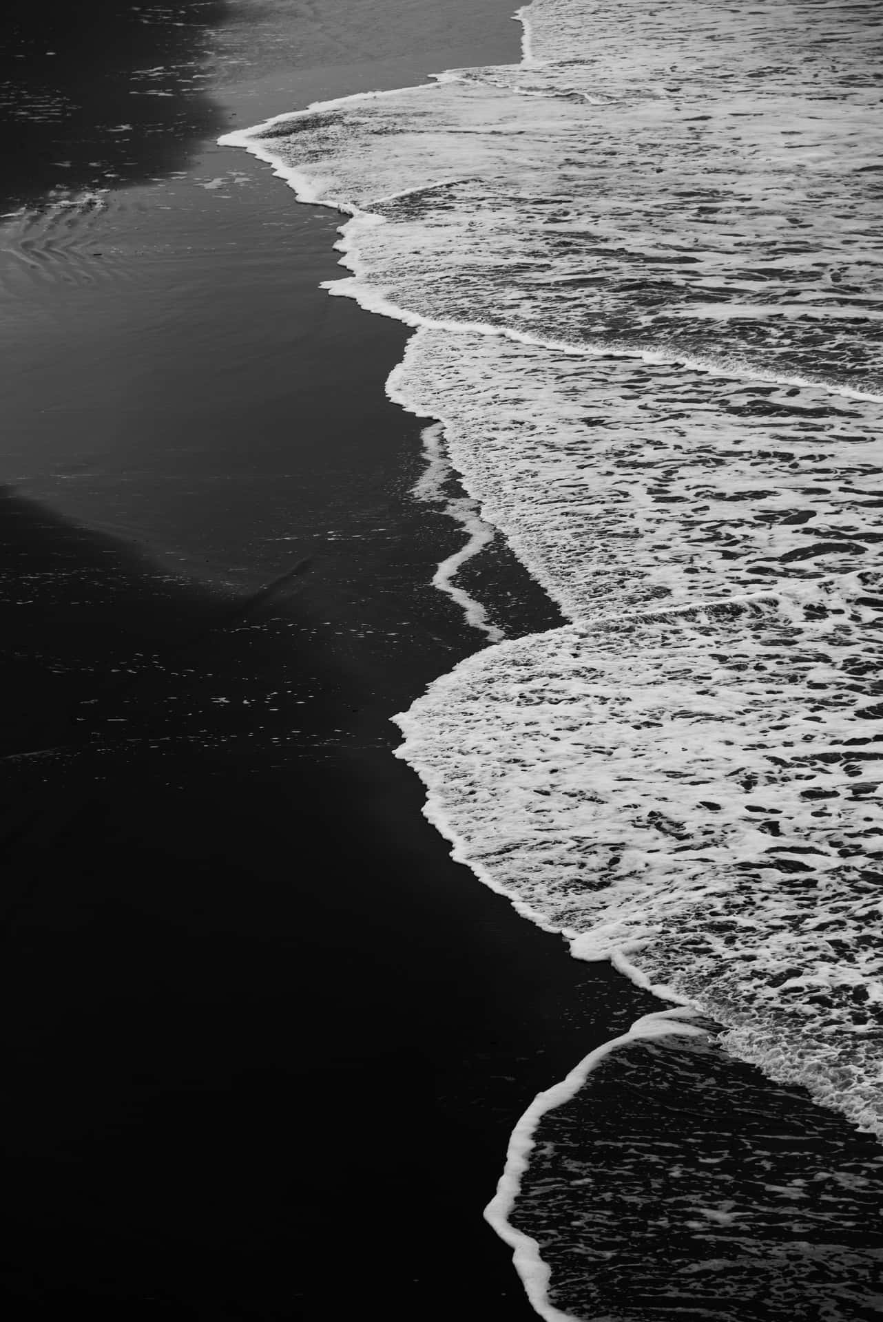 Black And White Beach Iphone Wallpaper