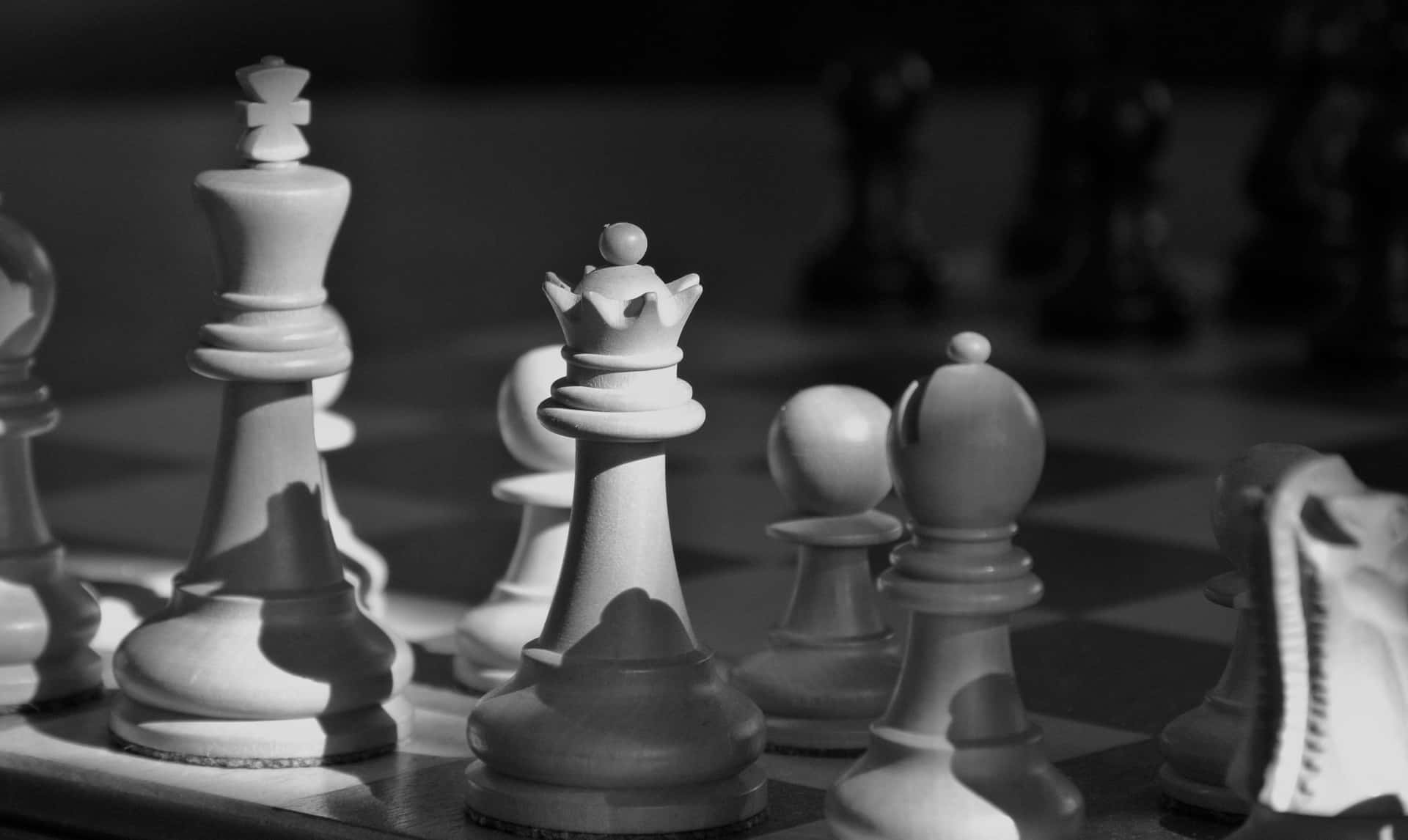 Black and White Chess Duel Wallpaper