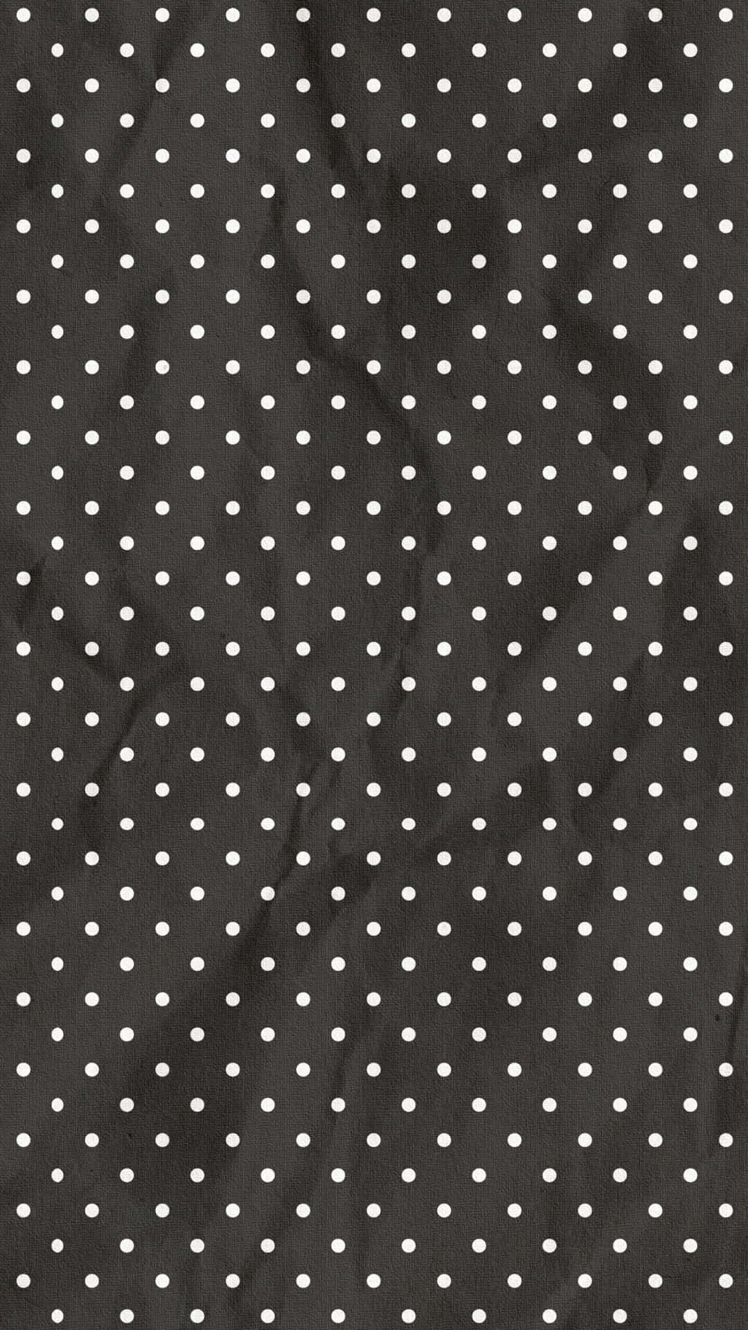 Captivating Black and White Dots Pattern Wallpaper