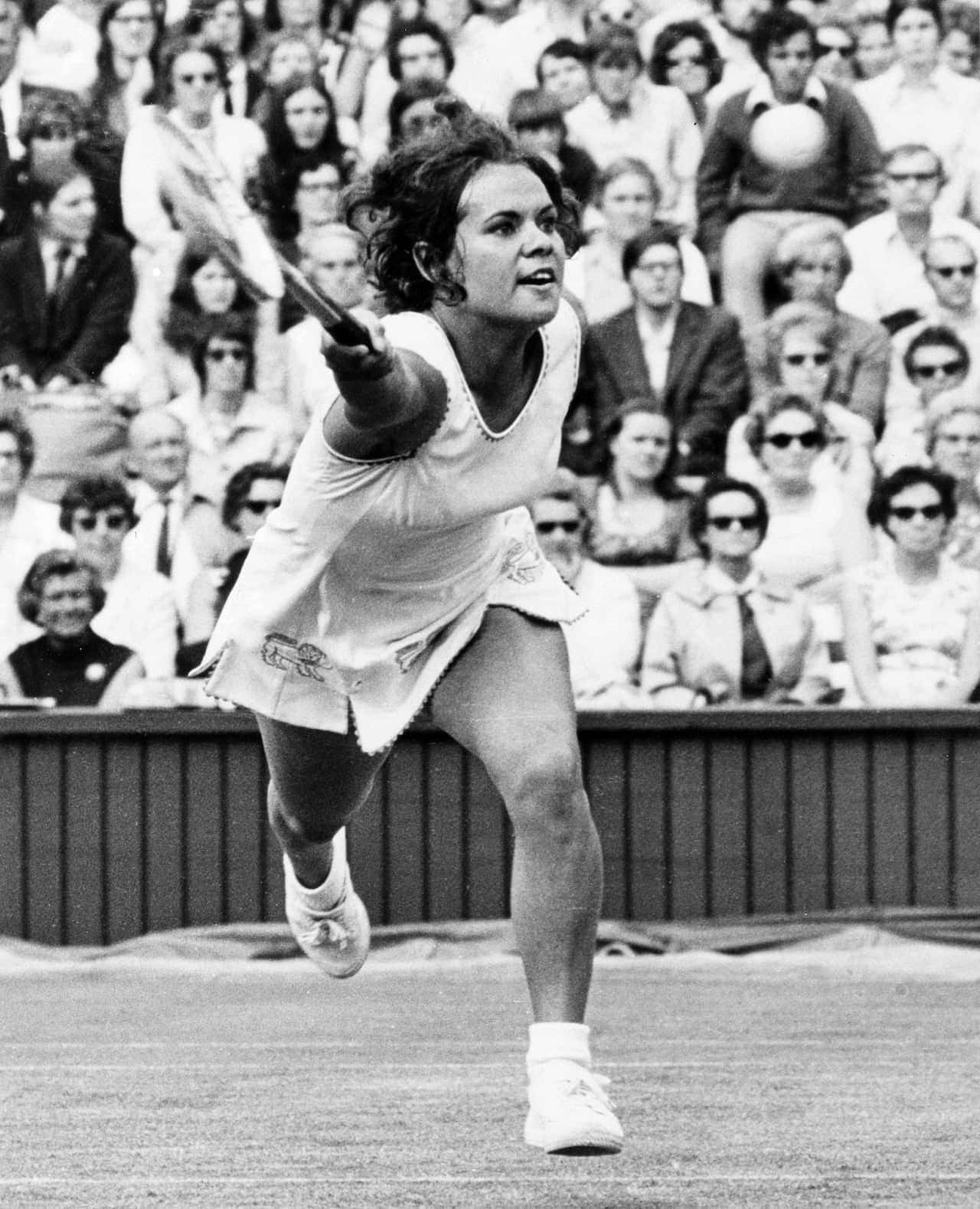 Giocatricedi Tennis Evonne Goolagong Cawley In Bianco E Nero Sfondo