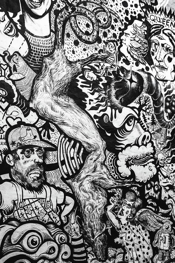 Black And White Graffiti Doodle Of People Wallpaper