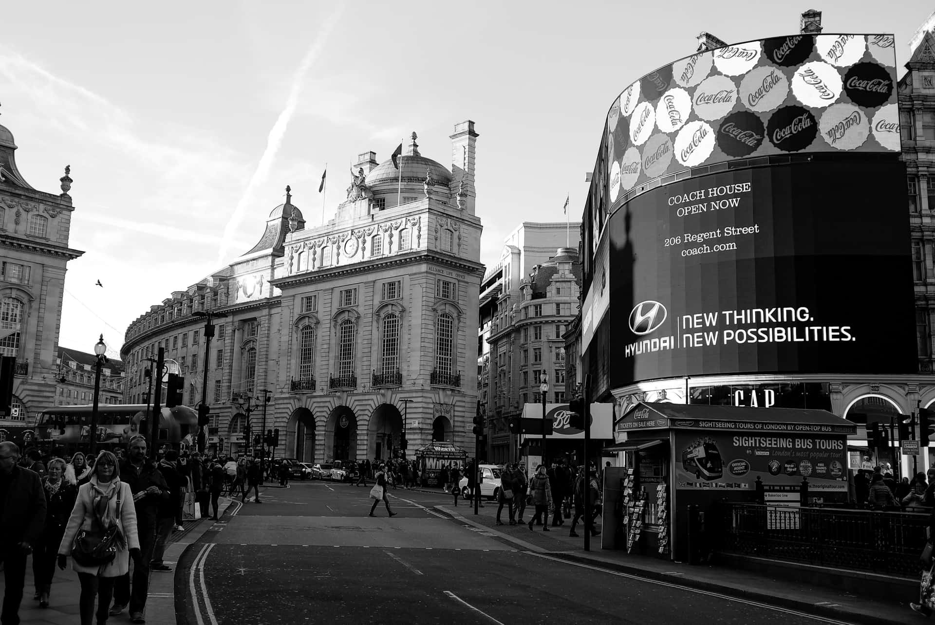 Black And White Piccadilly Circus Wallpaper