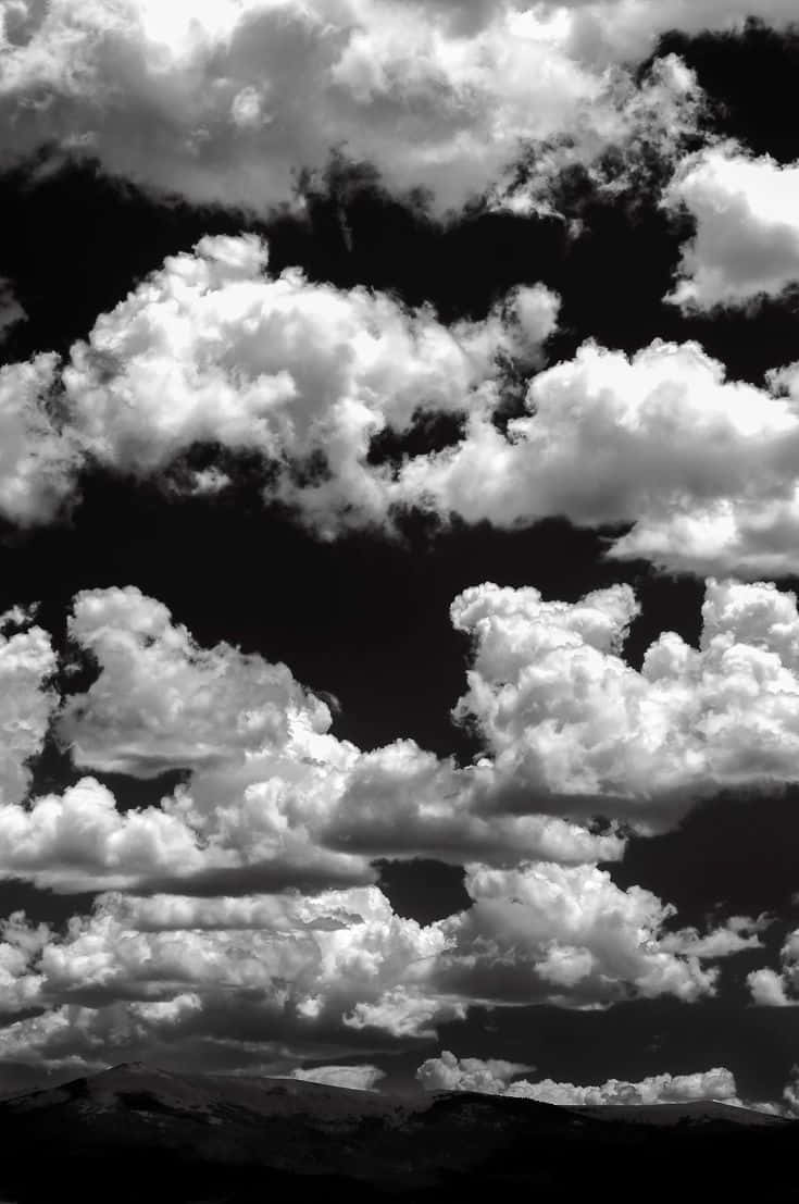 Ciel Noir Et Blanc Serein Fond d'écran