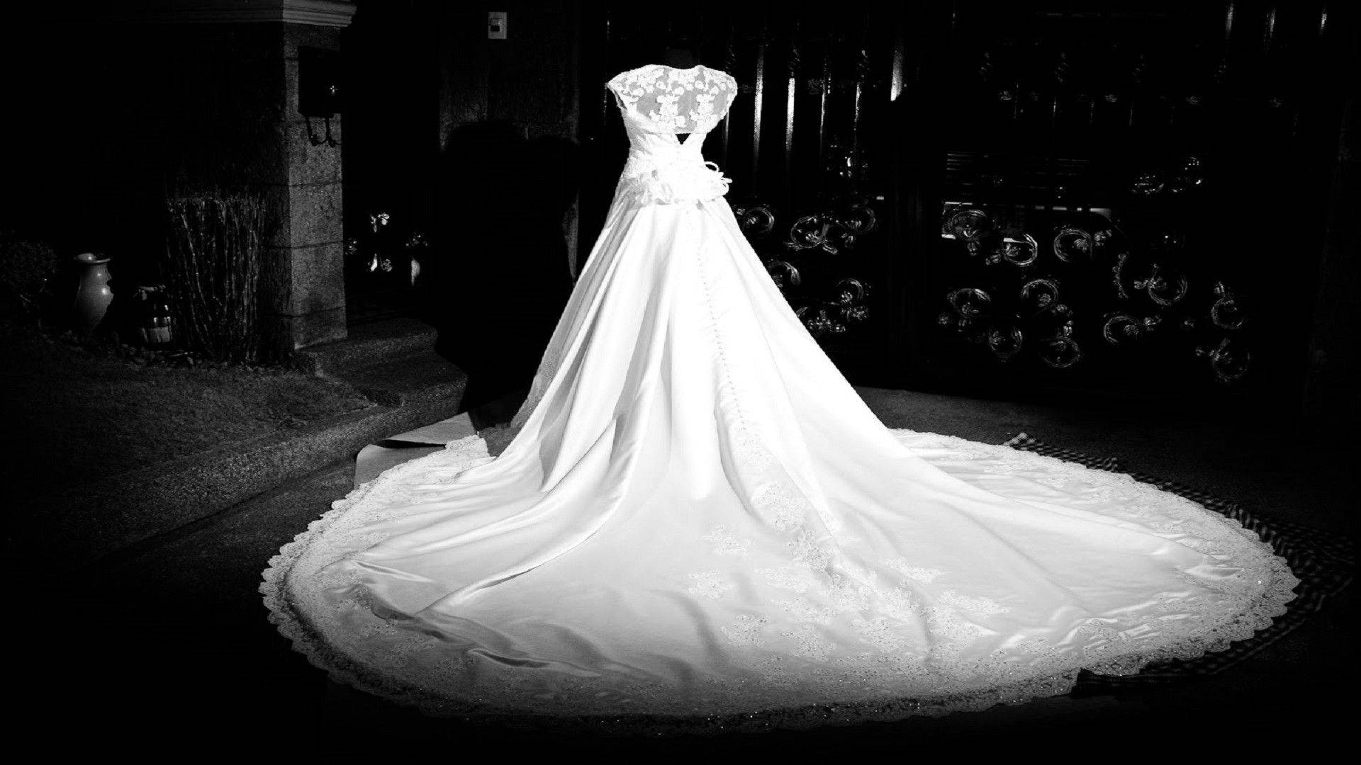 Vestidode Casamento Preto E Branco. Papel de Parede