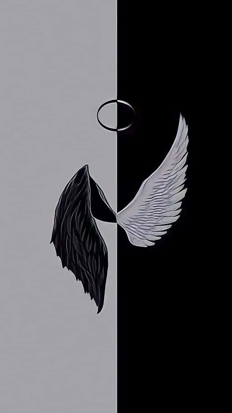 Black_and_ White_ Wings_with_ Circle_ Art Wallpaper