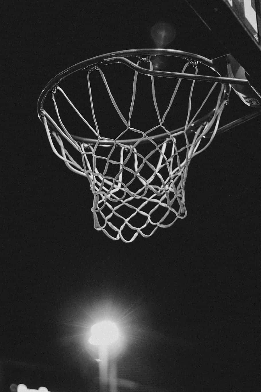 Ästhetischerschwarzer Basketball Iphone Ring Wallpaper