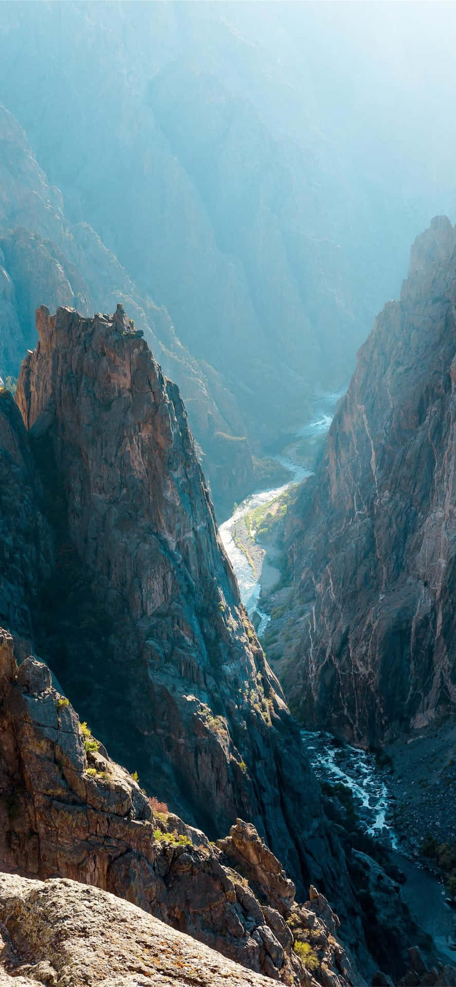 Enjoy The Expansive Views of Black Canyon Wallpaper
