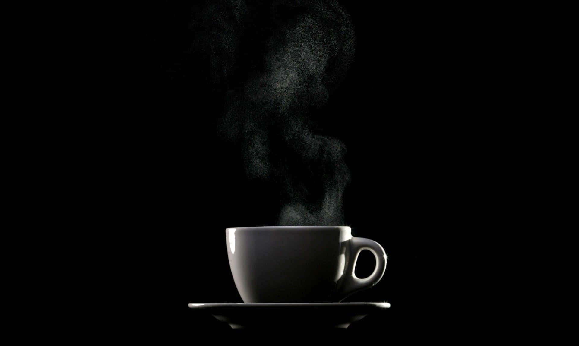 Comienzatu Día Con Una Taza De Café Negro. Fondo de pantalla