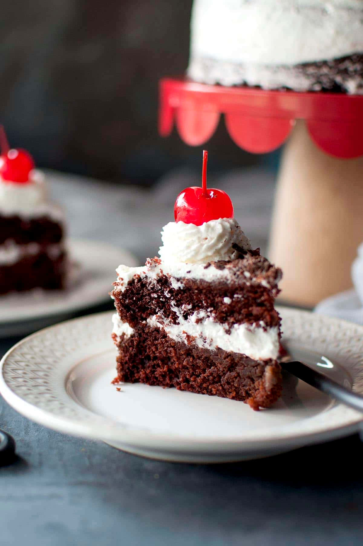 Share more than 71 black forest cake wallpaper