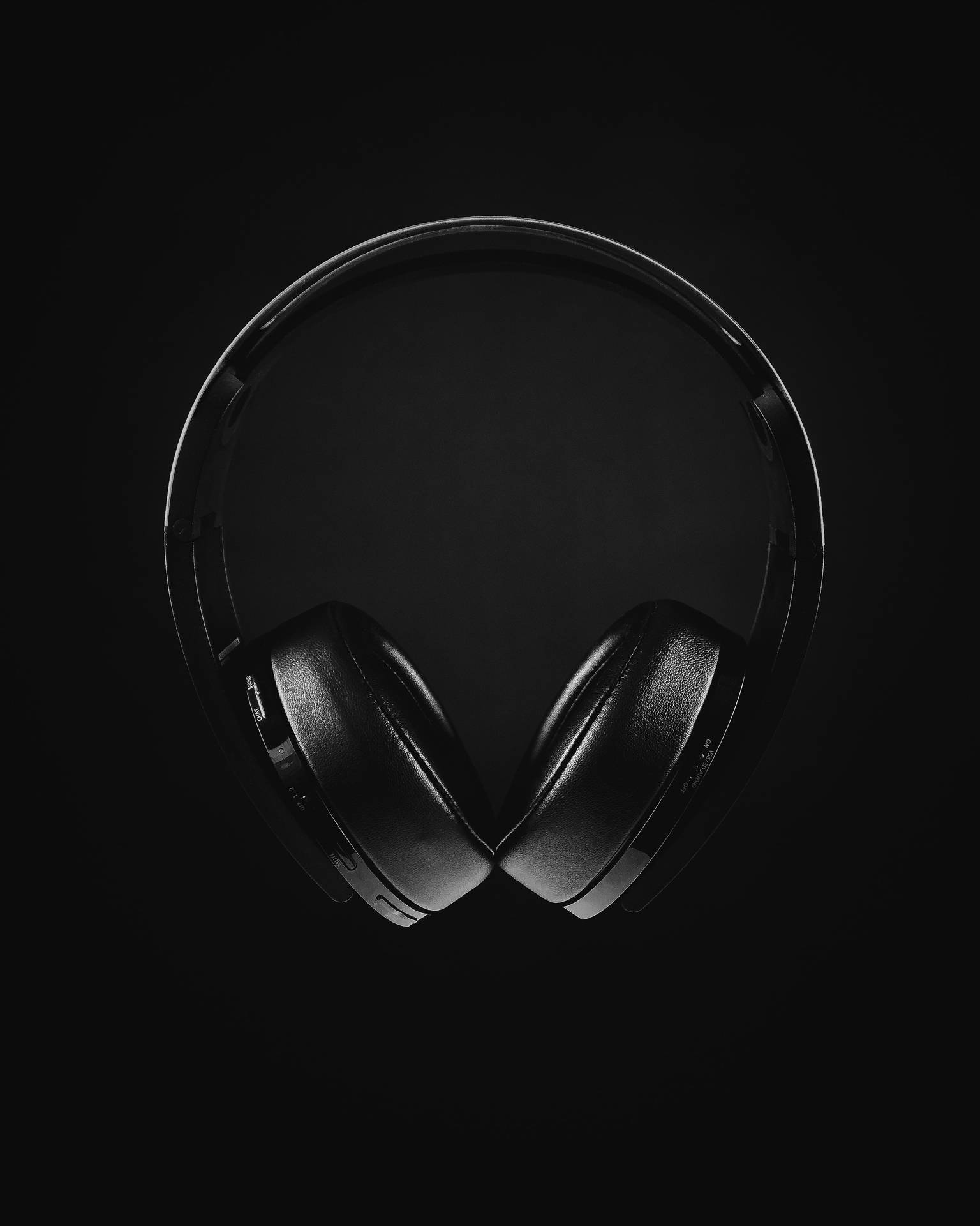 Black Headphone Technology wallpaper