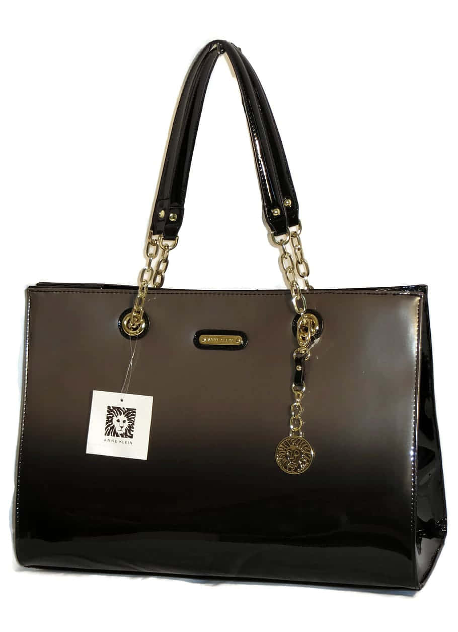 Black Leather Chain Strap Handbag Wallpaper