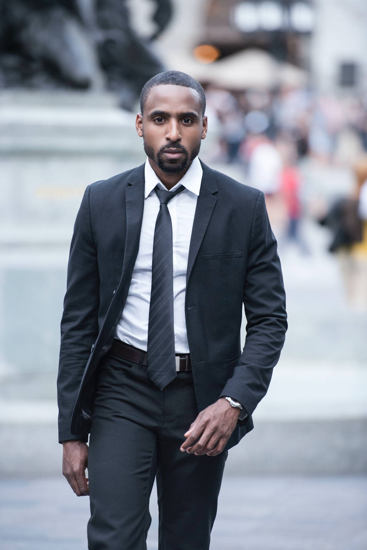 Black Man In A Business Suit Picture