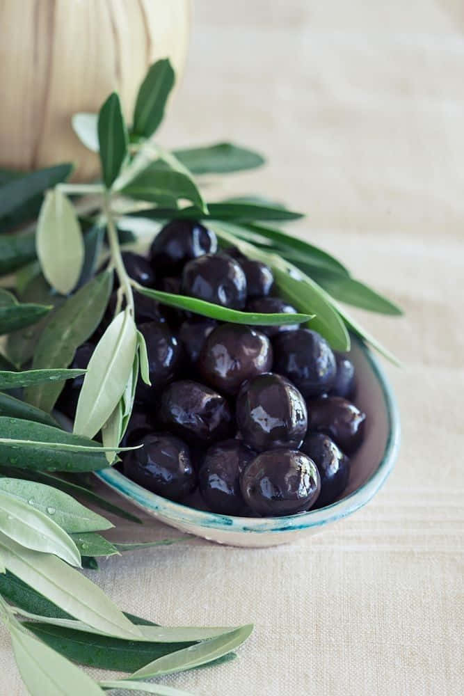High-grade black olives are hand-picked for intense flavor. Wallpaper