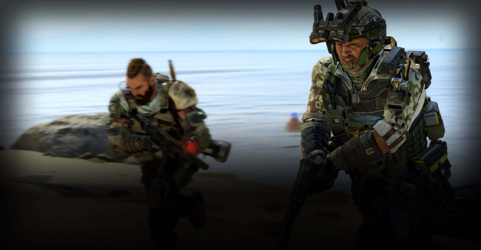 To soldater går langs stranden. Wallpaper