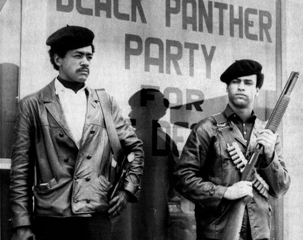 Elpartido Pantera Negra Fue Un Movimiento Político Revolucionario De Los Años 60 Y 70. Fondo de pantalla