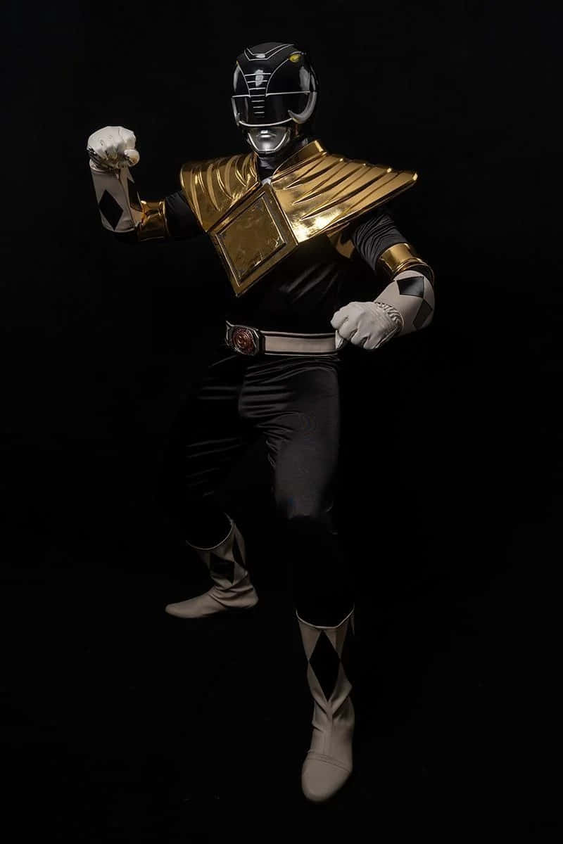 Black Rangerin Action Pose Wallpaper