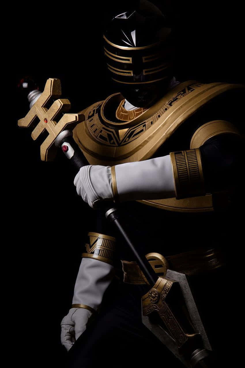 Black Rangerin Golden Armor Wallpaper