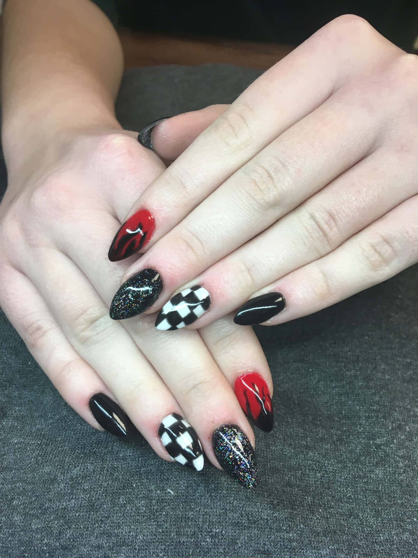 Black Red Nails Pictures