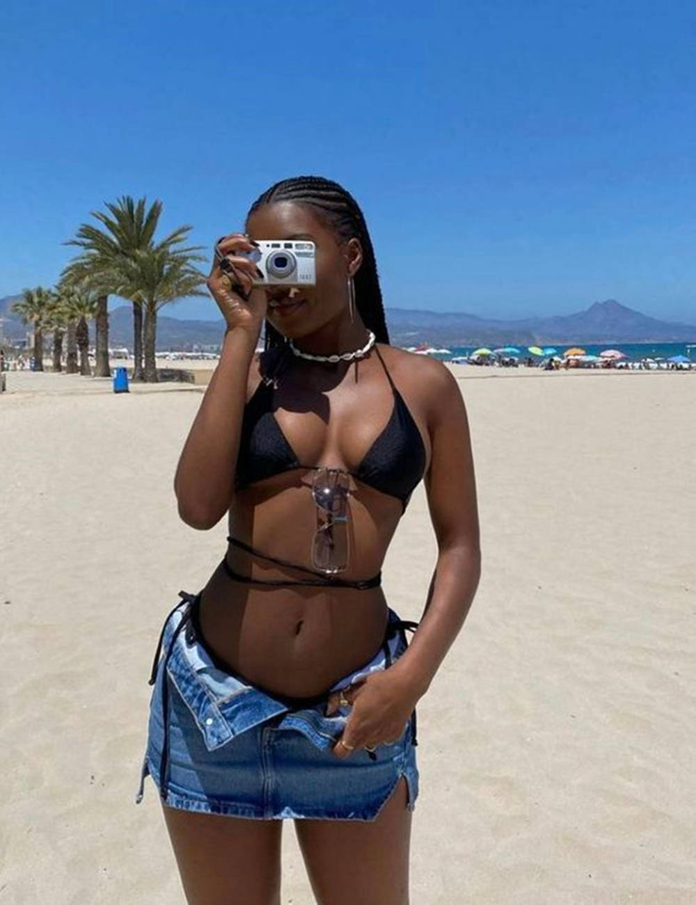 Black Woman In Bikini Camera Wallpaper