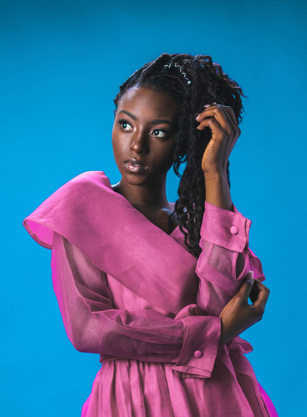 Black Woman Model Pink Dress Wallpaper