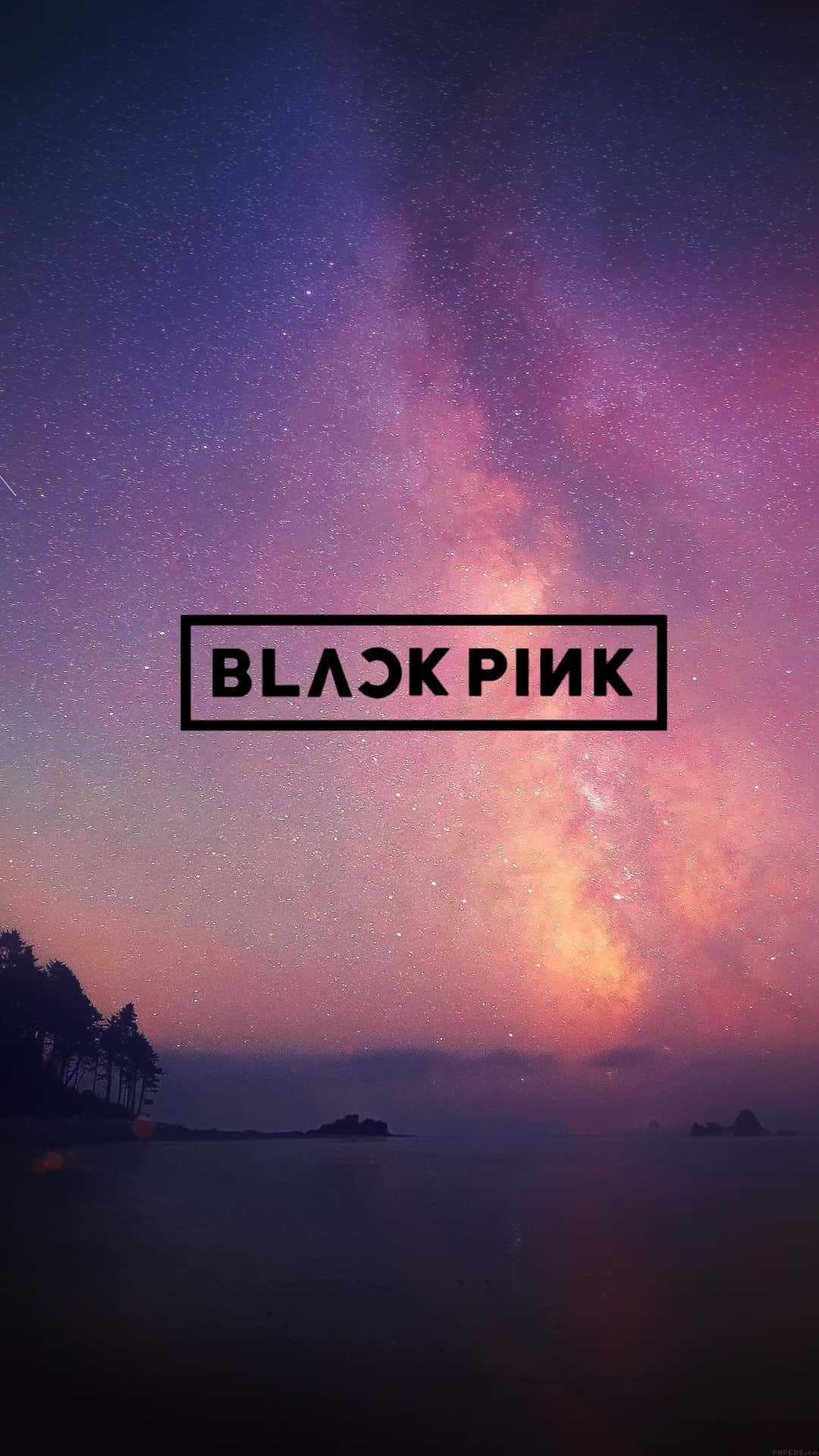 Laregalità Del K-pop Degli Blackpink Porta La Loro Incredibile Energia Nella Musica E Nella Moda.