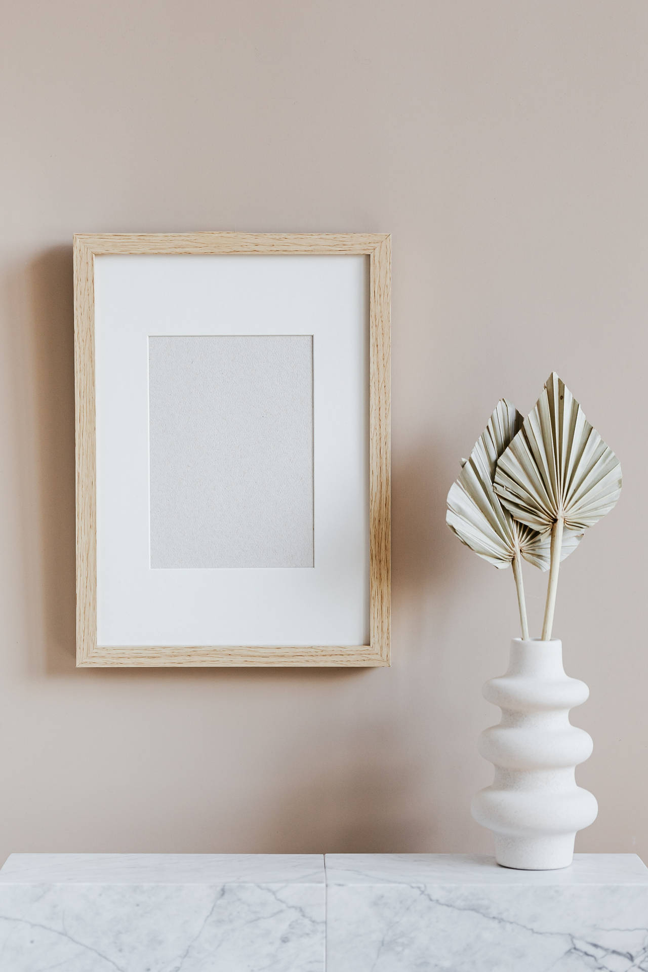 Blank Wooden Frame Wallpaper