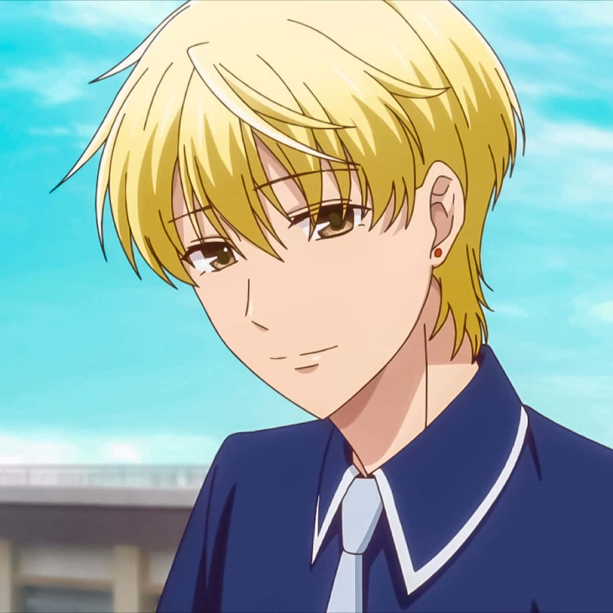 Blond Anime Personage Glimlachend Achtergrond