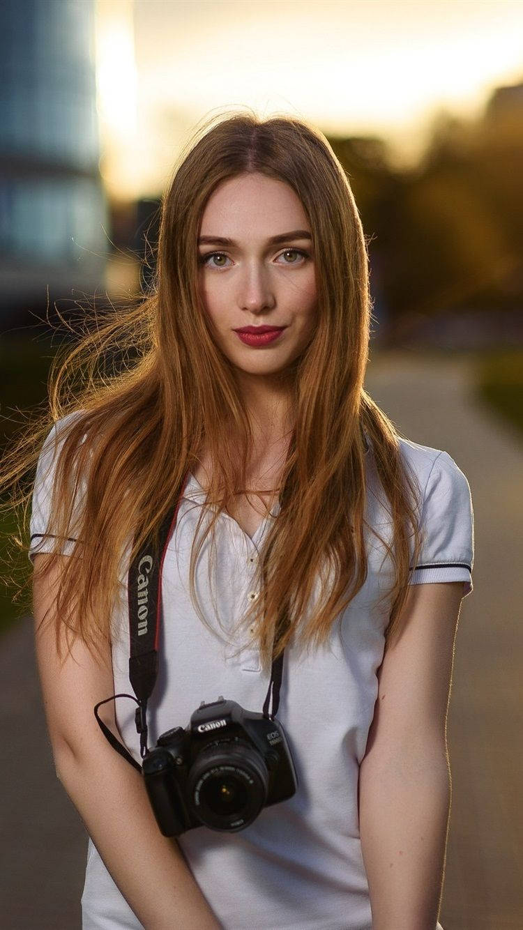Blonde Girl Camera Blurry Wallpaper
