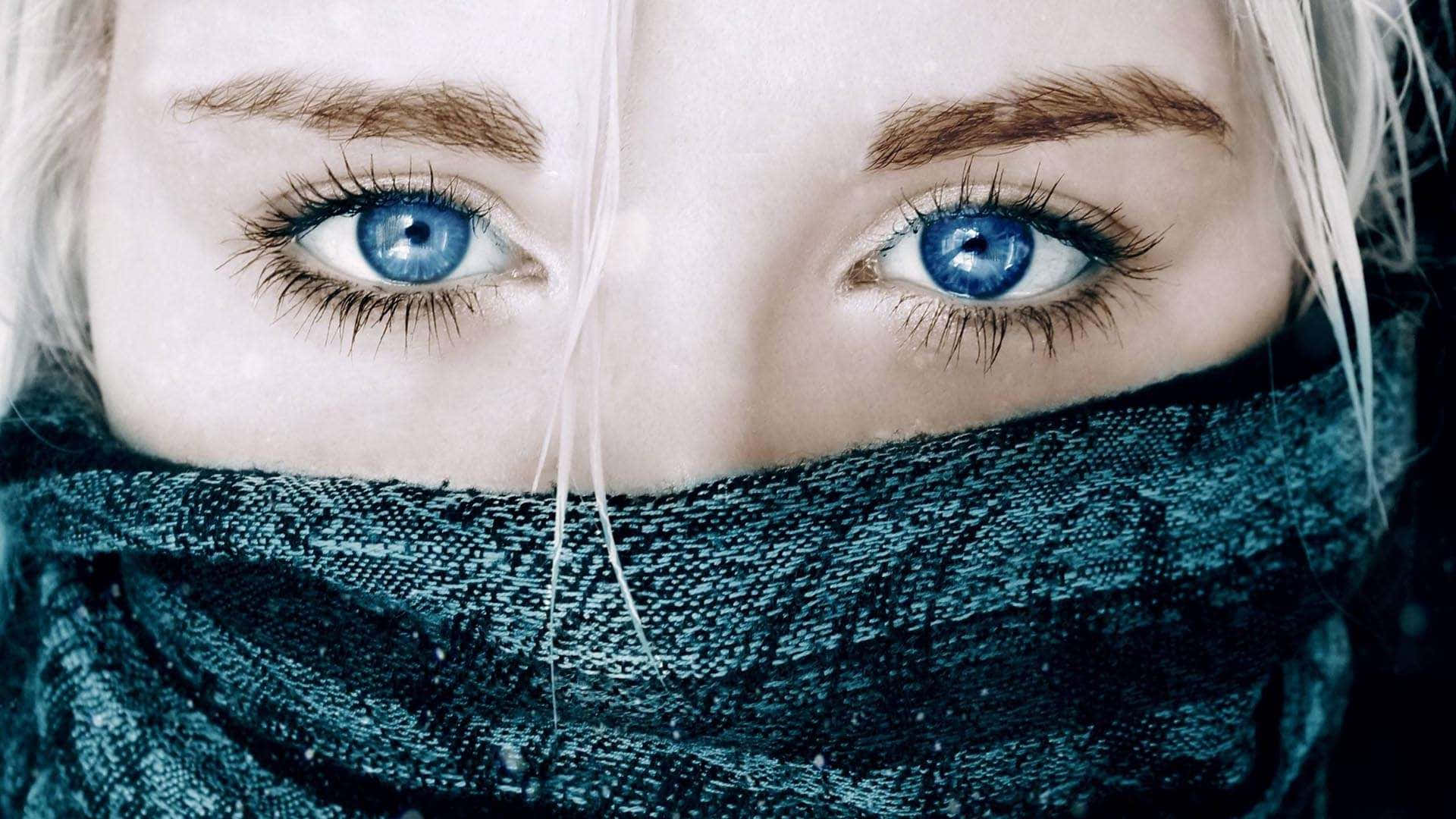Blonde Person With Blue Eyes Wallpaper