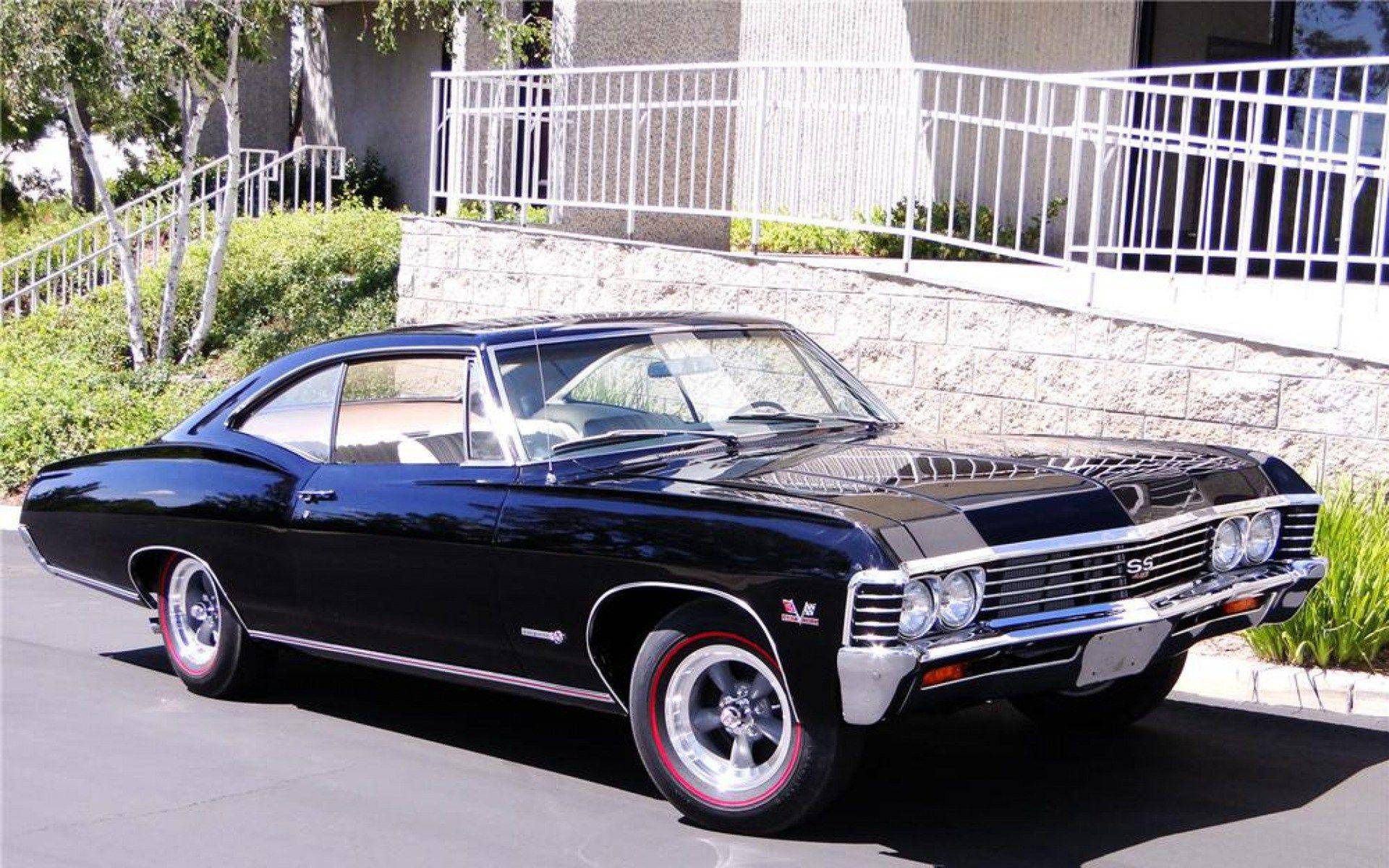 Blå Chevrolet Impala 1967 Wallpaper