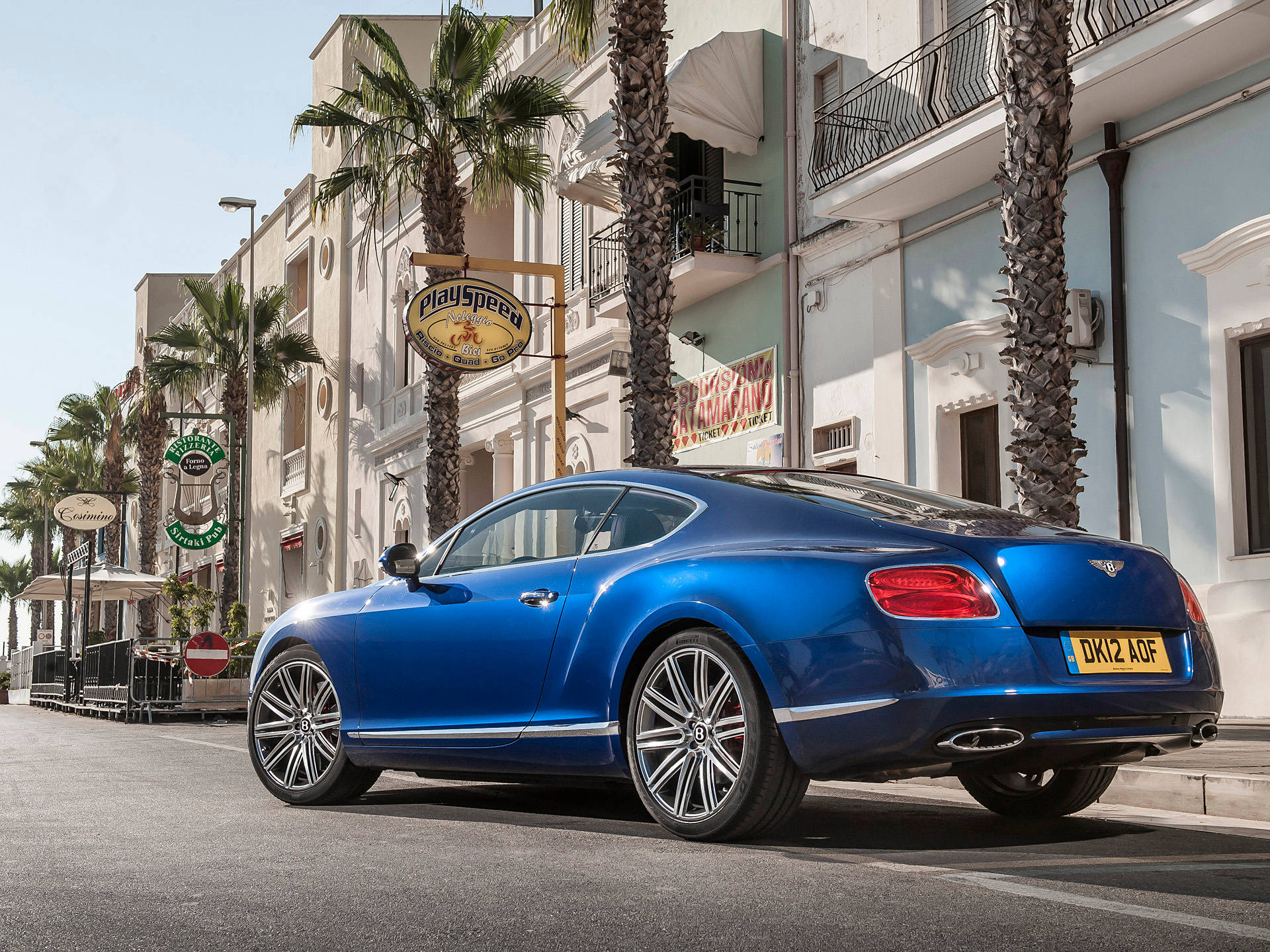 Bentleycontinental Gt Speed Azul En Alta Definición. Fondo de pantalla