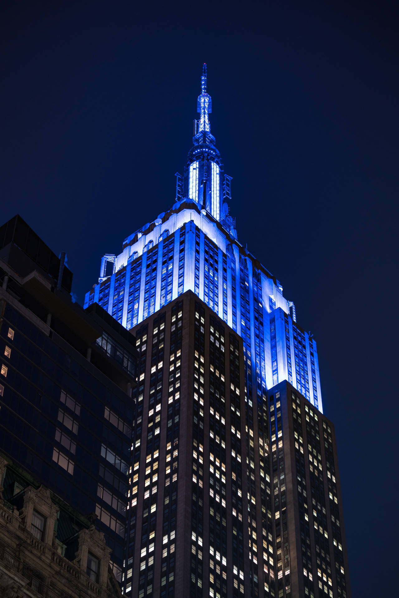 Blå Empire State New York Night iPhone Tapet Wallpaper