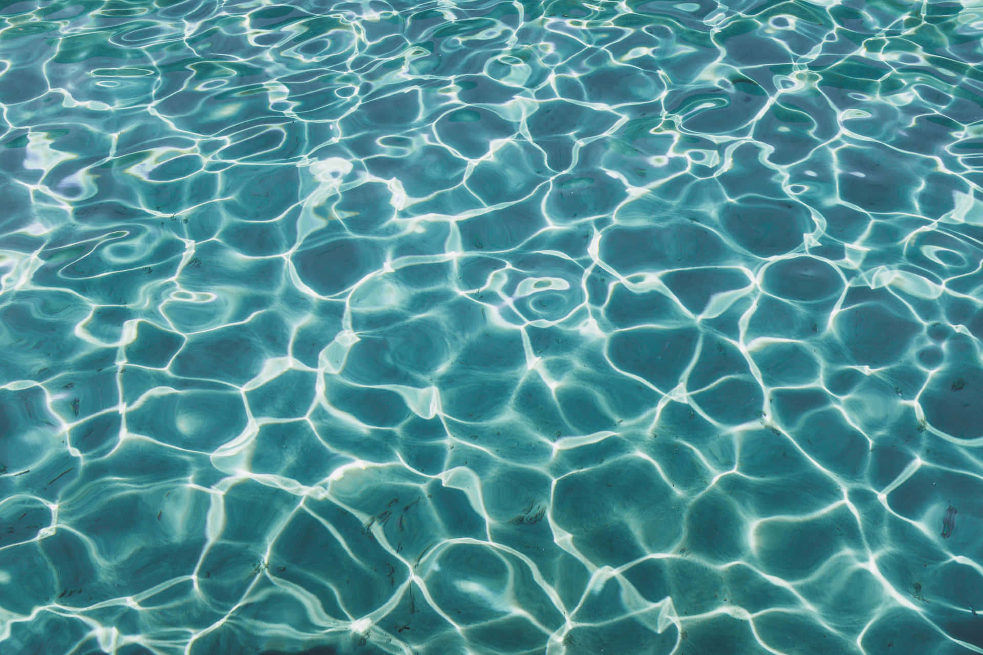 Blue Green Pool Water Wallpaper