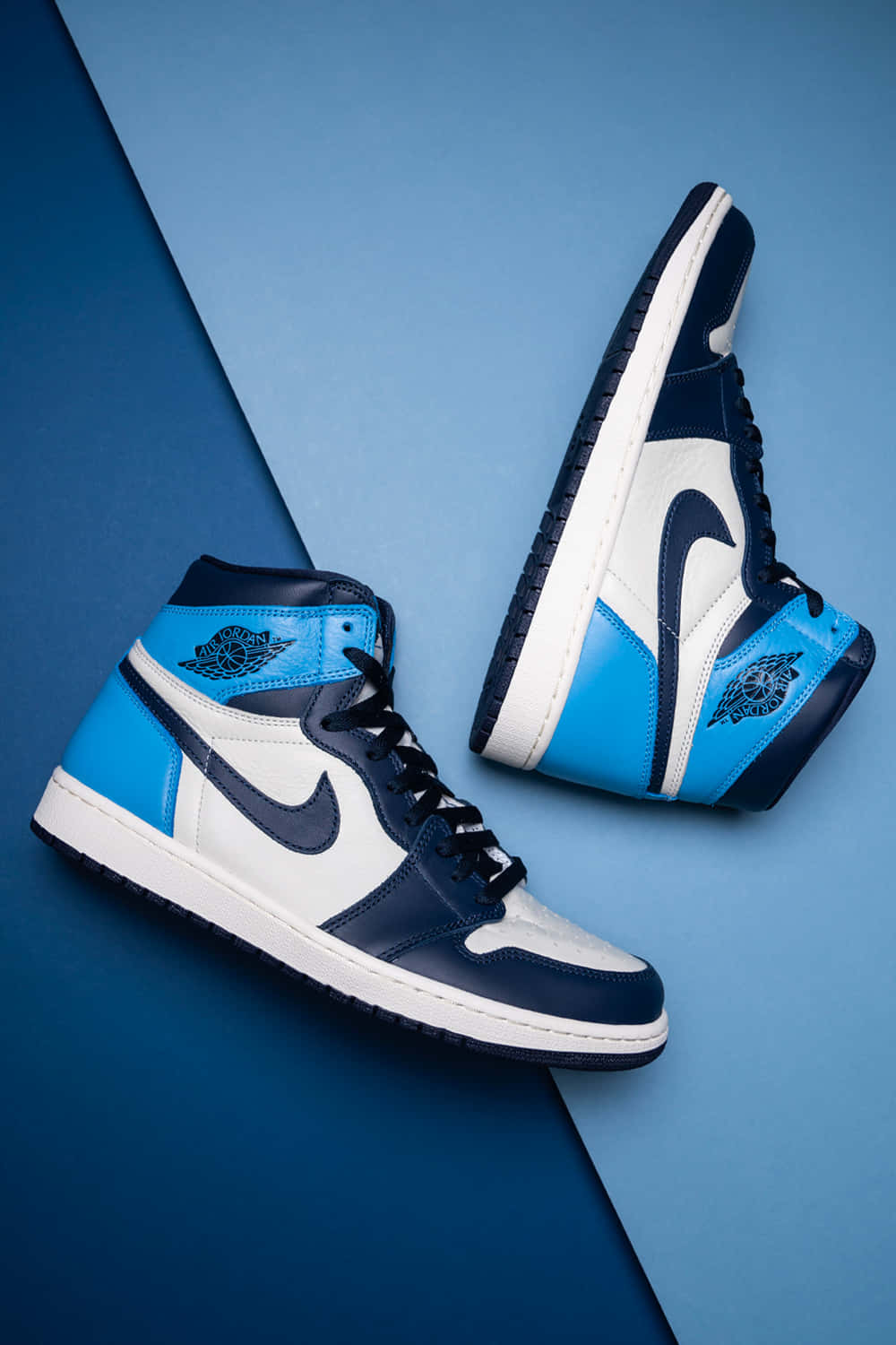 Download Nike Air Jordan 1 Retro High Og bluewhite Wallpaper  Wallpapers com