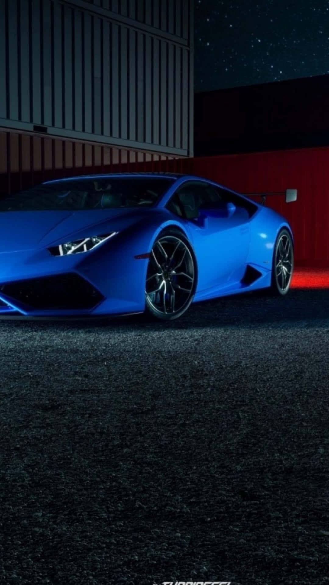 Osaessere Diverso Con Un Brillante Lamborghini Blu Per Iphone. Sfondo