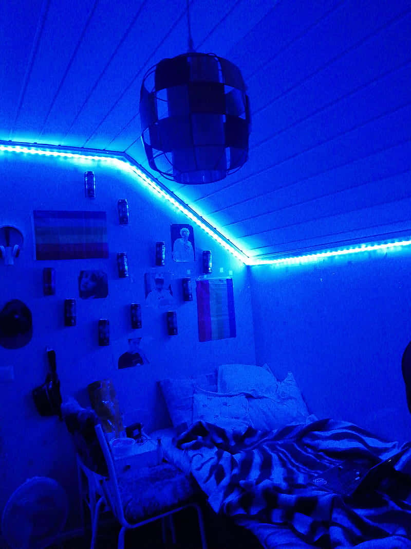 Lys op rummet med køligt blå LED-lysglimt Wallpaper
